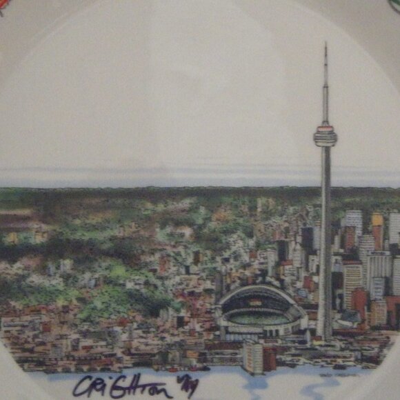 David Griffin Fine Art Commemorative Plate featuring Toronto Landmarks - Picture 2 of 4